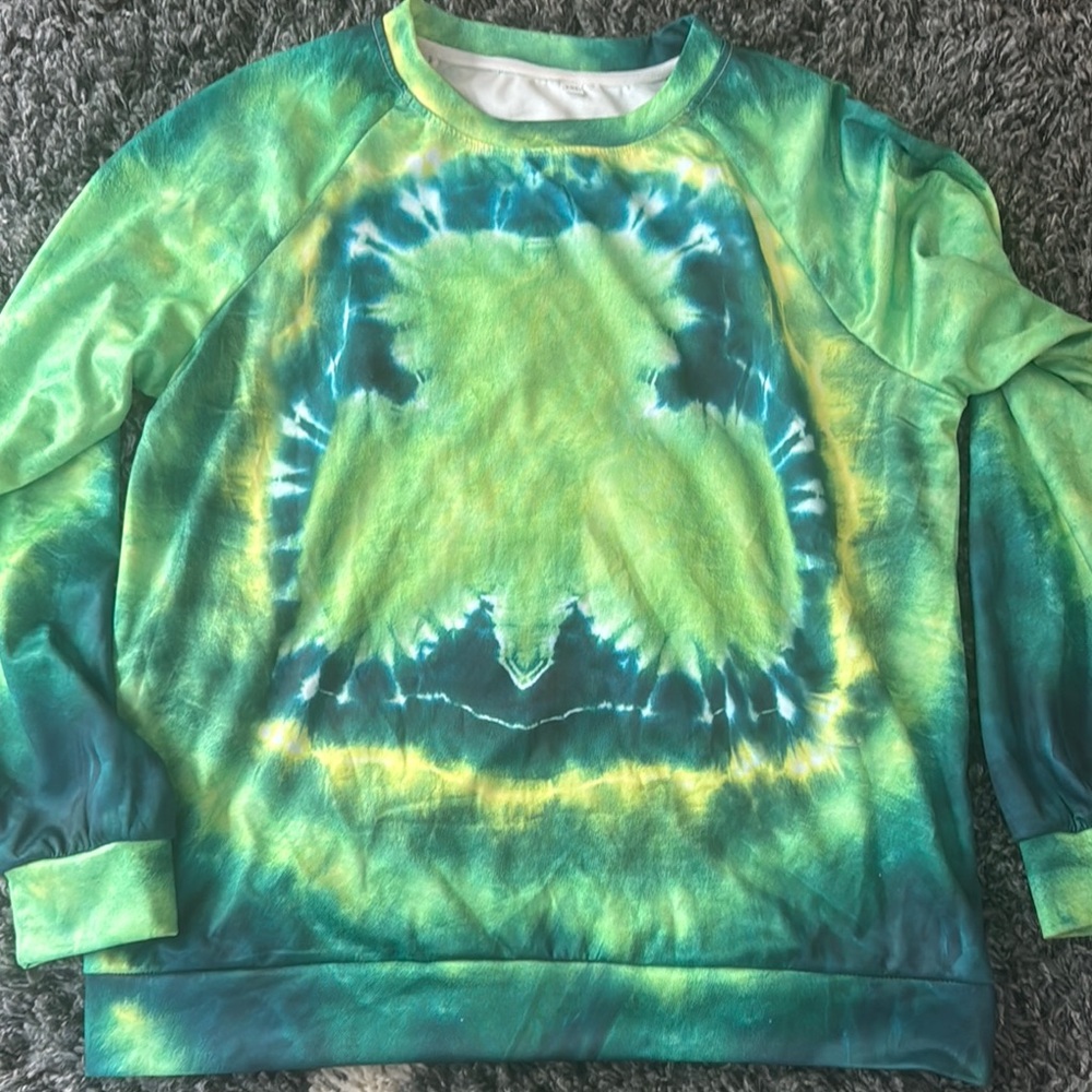 St. Patrick’s  Tie-Dye Sweatshirt